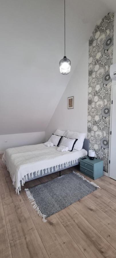 Vankoska Apartman Тихань Екстер'єр фото